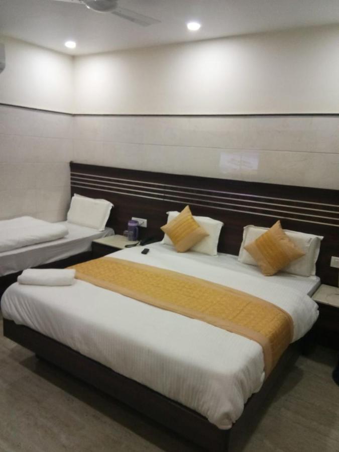Hotel Usa Yeni Delhi Dış mekan fotoğraf